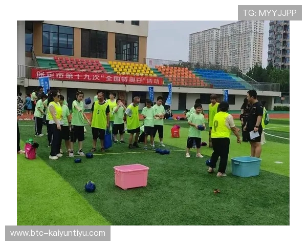 娱乐体育滚球中的团队合作与个人技巧提升的实用训练方法 娱乐体育滚球中的团队合作与个人技巧提升的实用训练方法